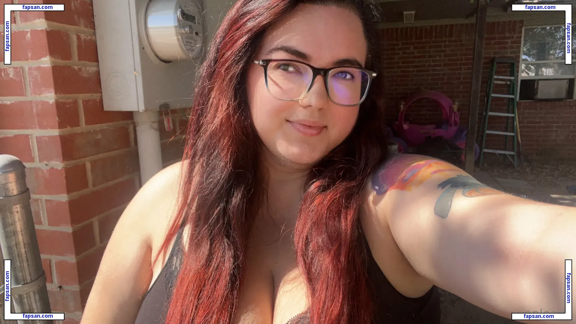 vanityro nude photo #0003 from OnlyFans