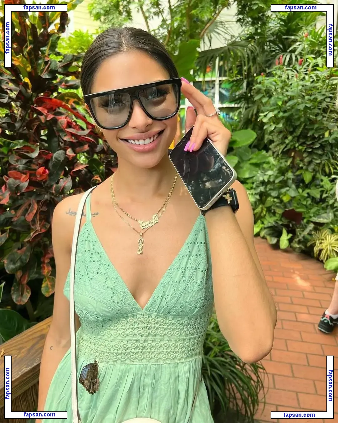 Vanne Perez nude photo #0003 from OnlyFans
