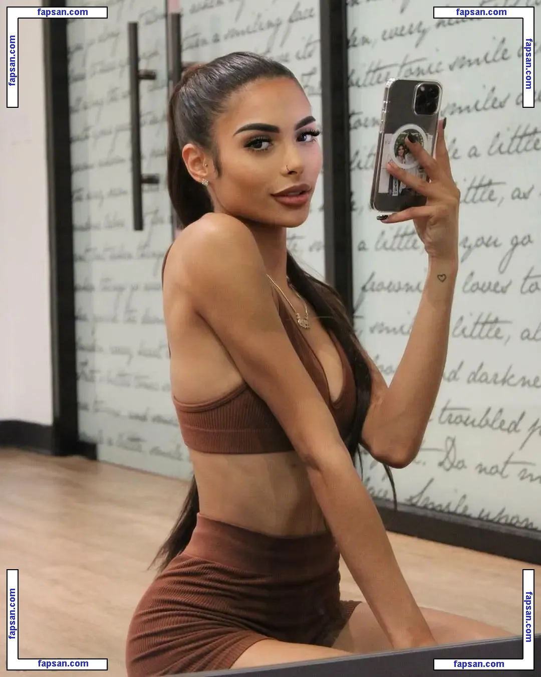 Vanne Perez nude photo #0009 from OnlyFans