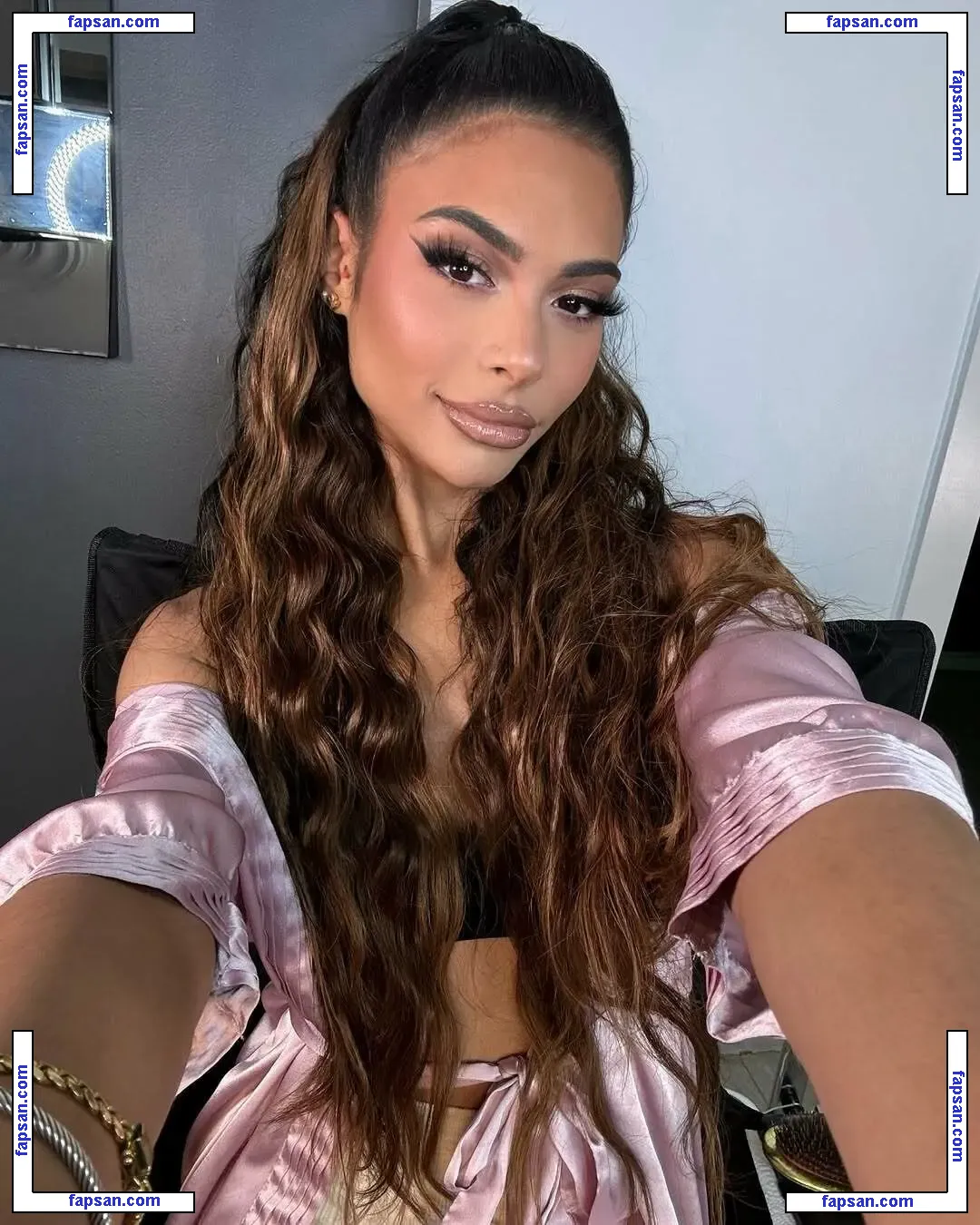 Vanne Perez nude photo #0012 from OnlyFans