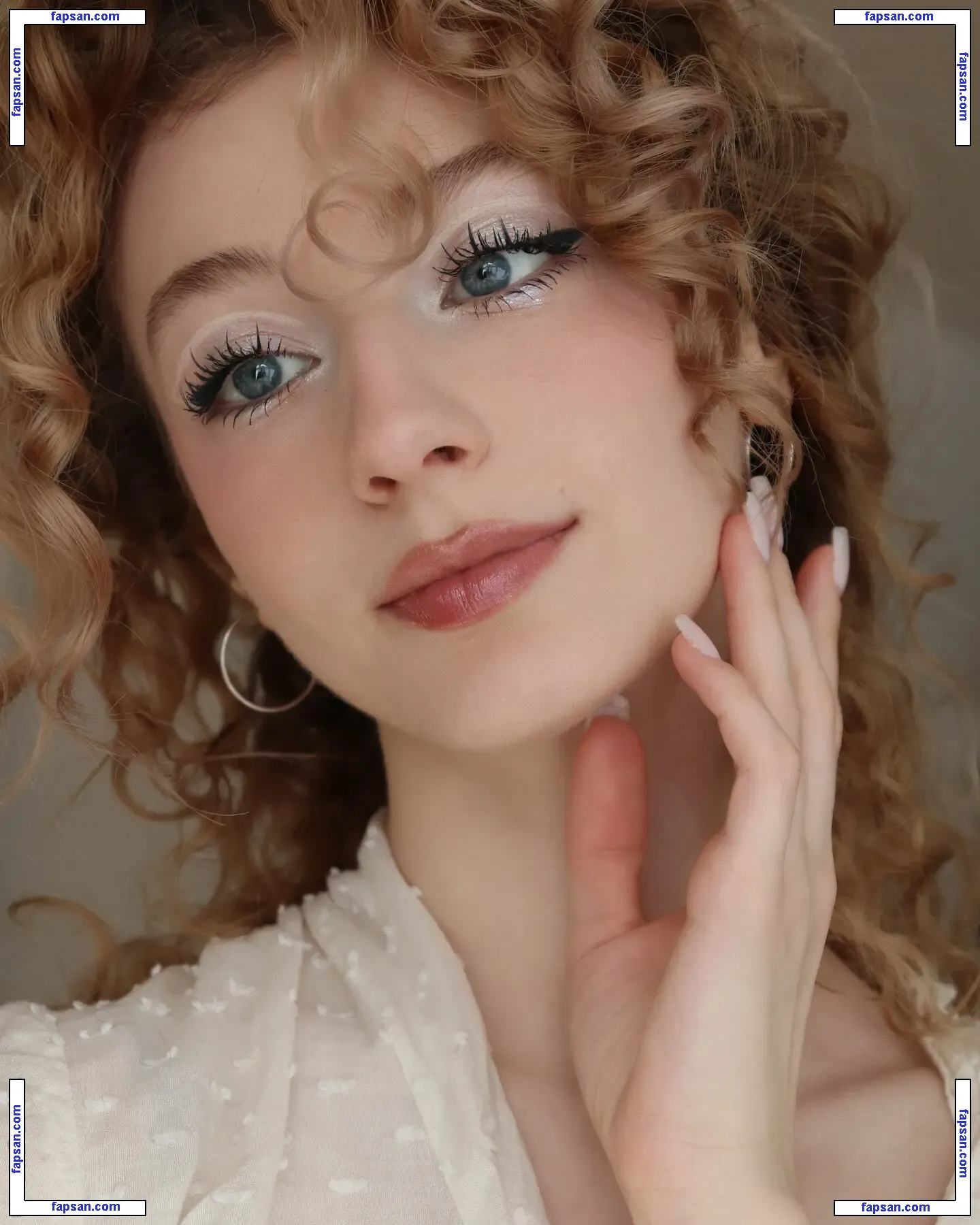 Vanya Jagnić nude photo #0011 from OnlyFans