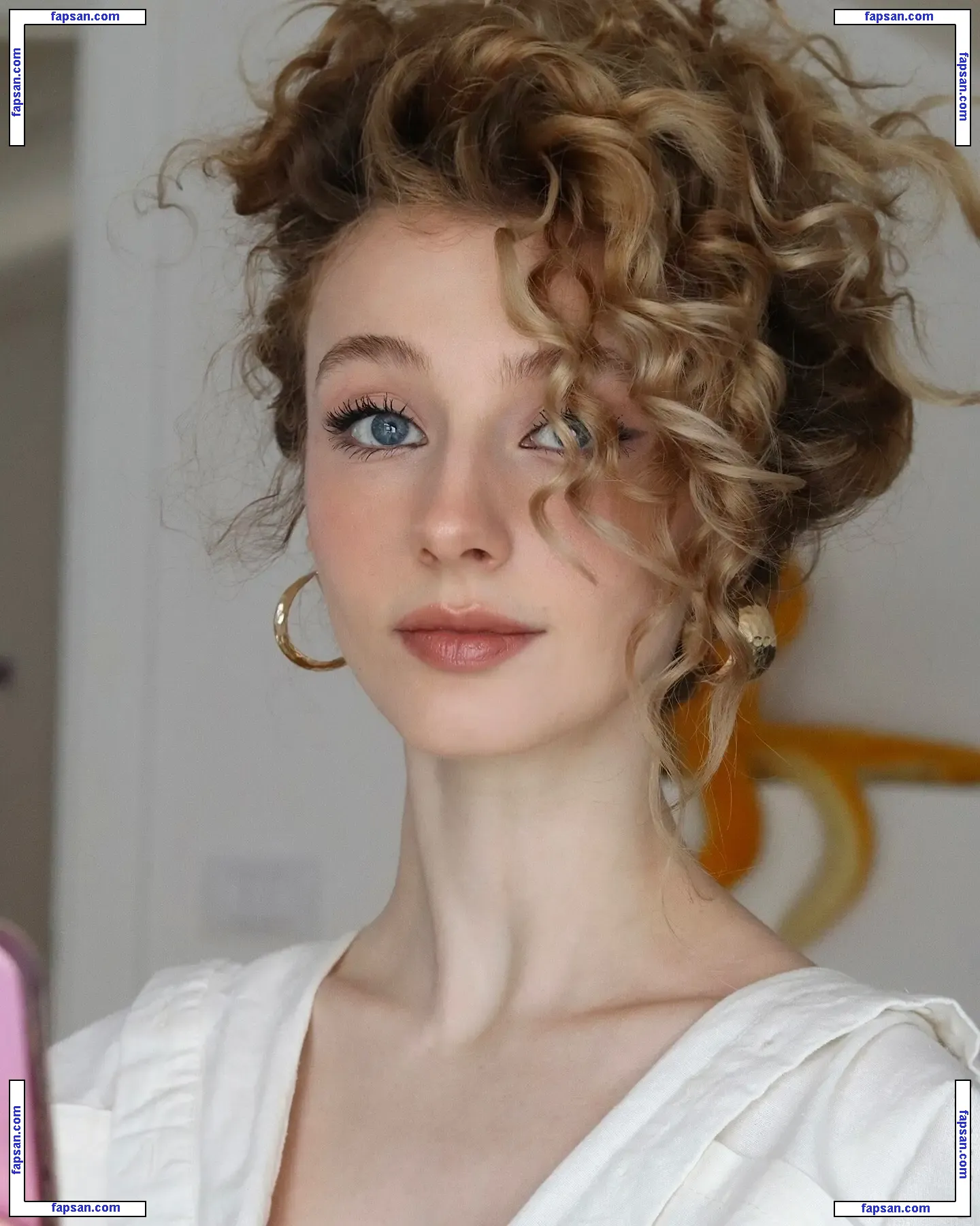 Vanya Jagnić nude photo #0022 from OnlyFans
