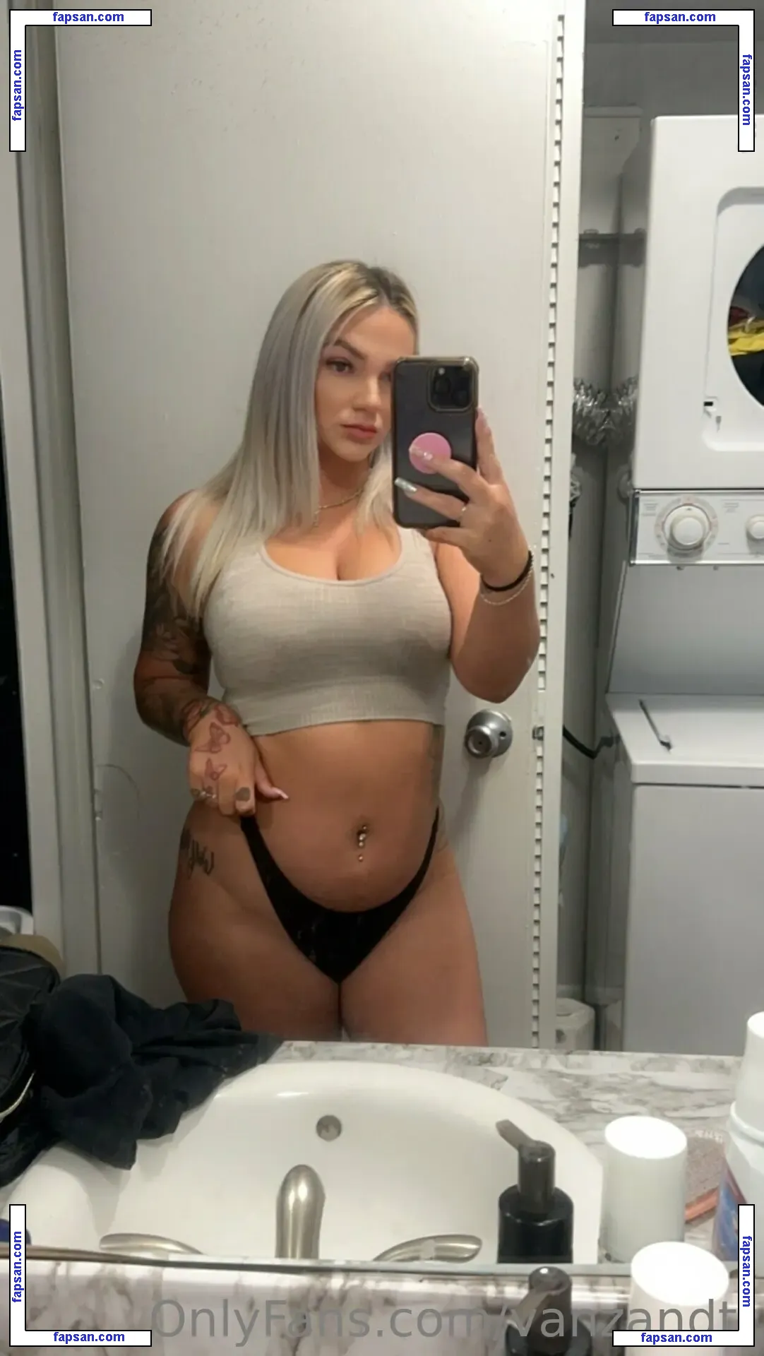 vanzandtt nude photo #0005 from OnlyFans