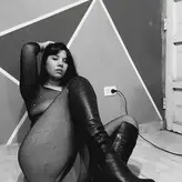 vayolett.chubby nude #0003