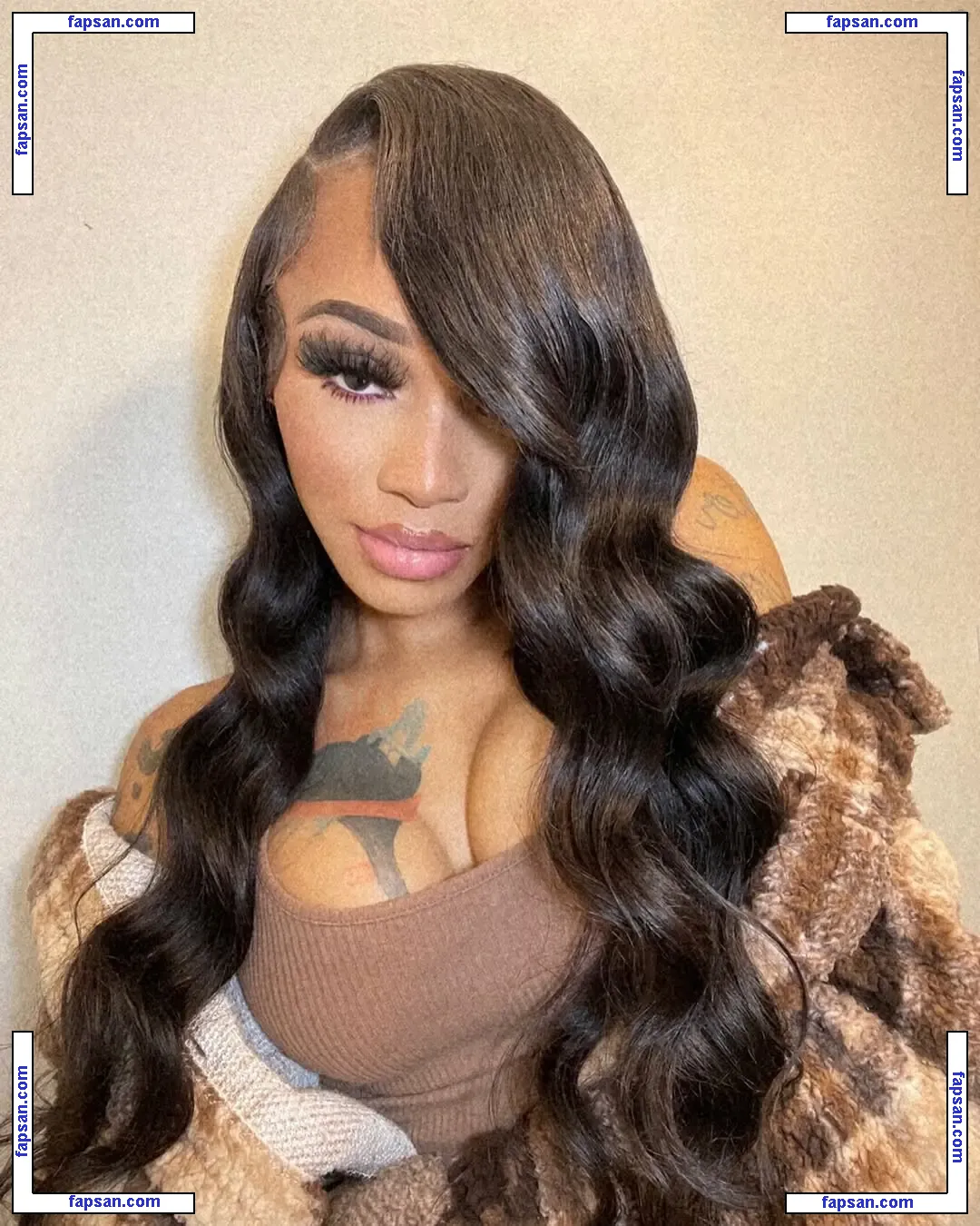 vbust4liyah голая фото #0004 с Онлифанс