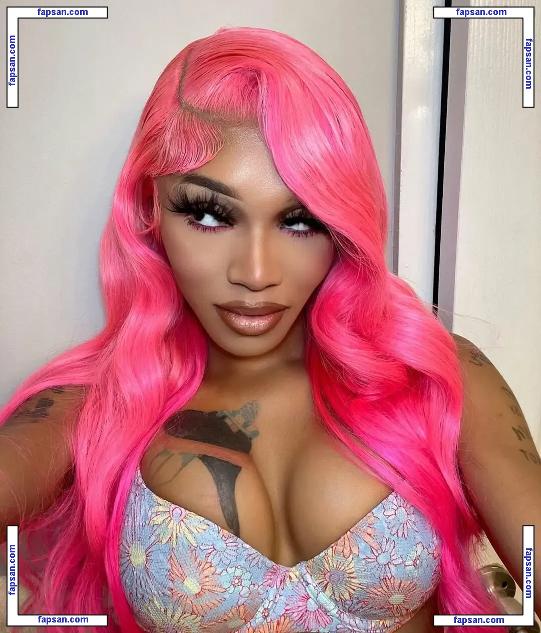 vbust4liyah голая фото #0028 с Онлифанс