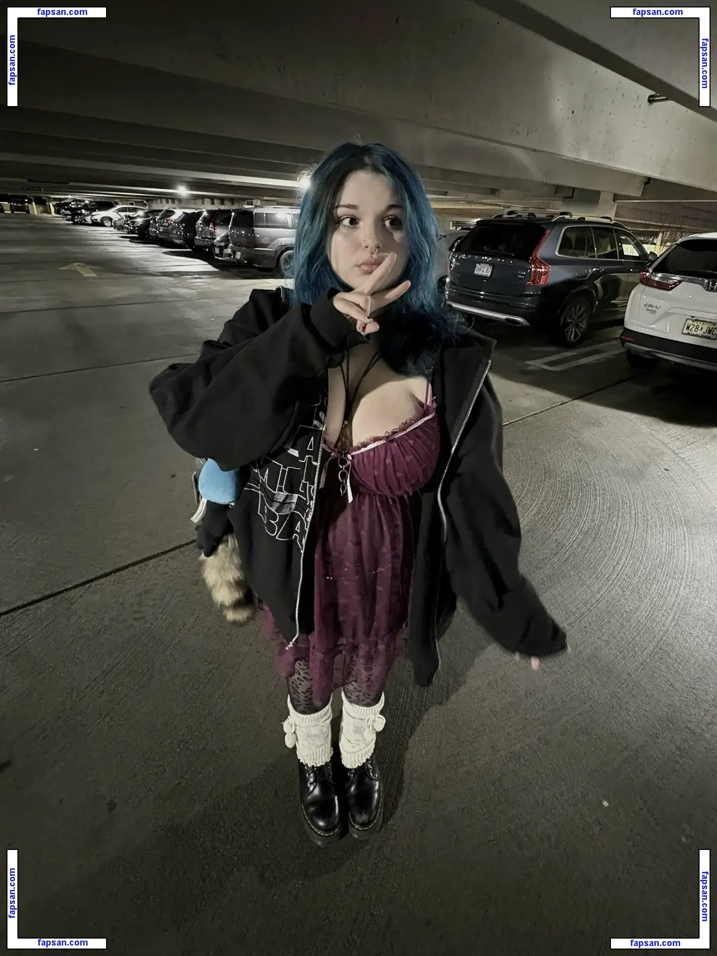 vcnllasky голая фото #0001 с Онлифанс