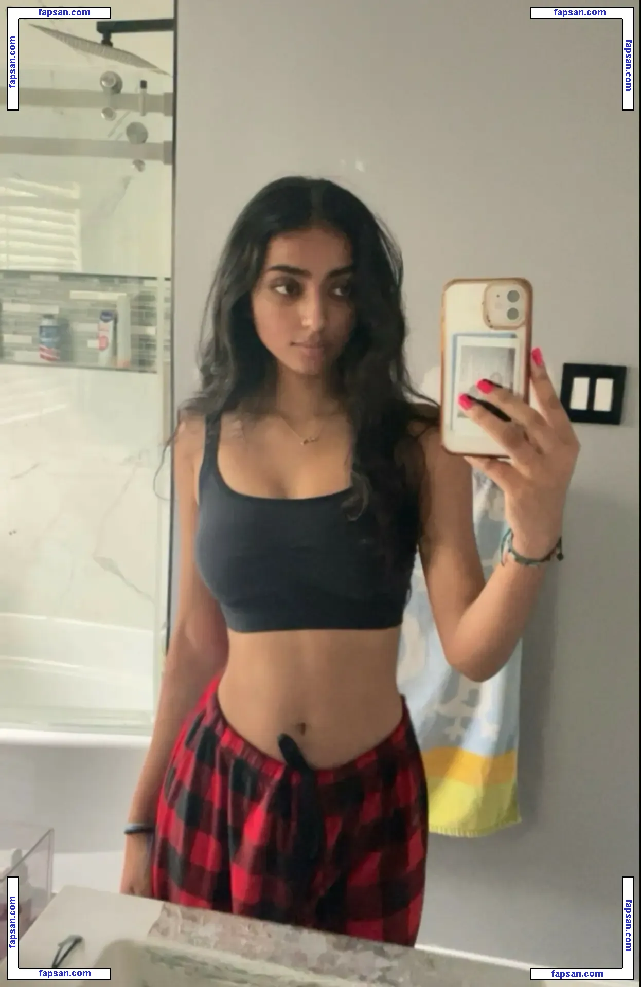 Veda Viswanath голая фото #0001 с Онлифанс