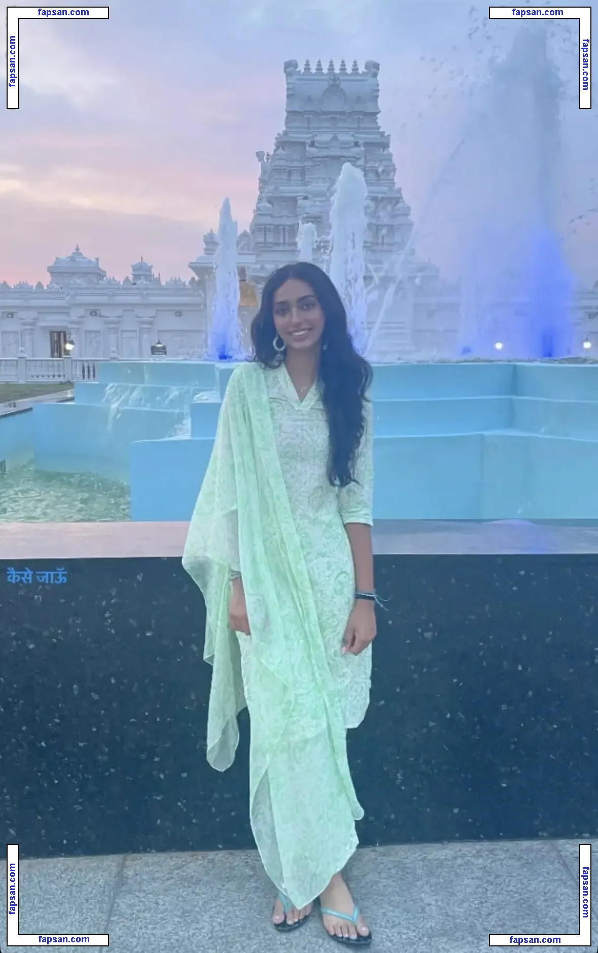 Veda Viswanath голая фото #0003 с Онлифанс