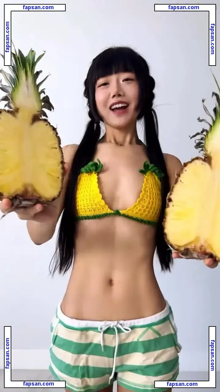 Veganbunnyelle голая фото #0016 с Онлифанс