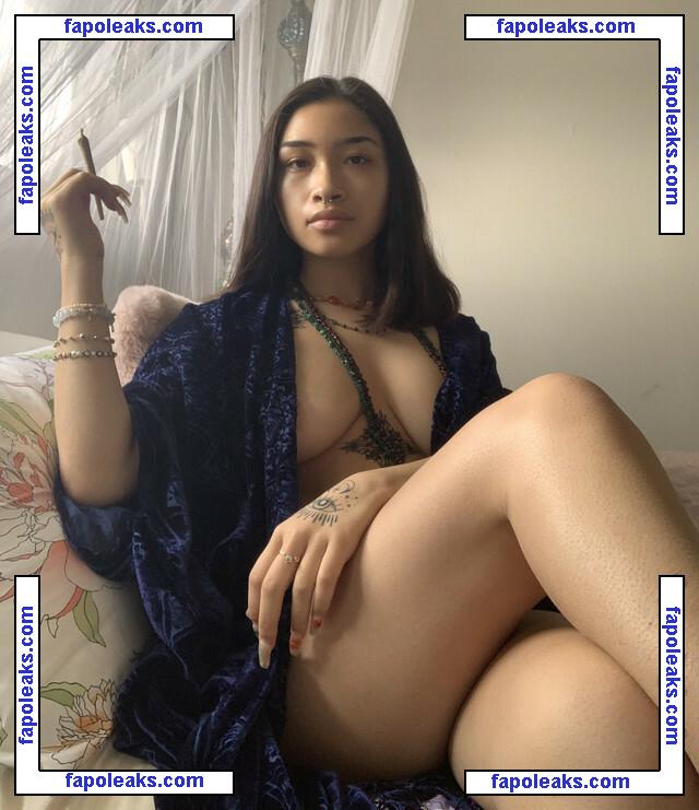 VenusMatrix / matrixmika nude photo #0040 from OnlyFans