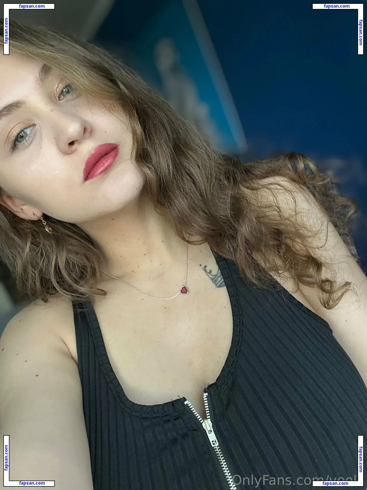 Veola nude photo #0024 from OnlyFans