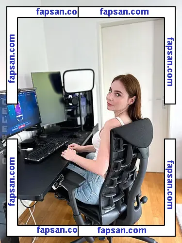 Verena Ullrich голая фото #0065 с Онлифанс