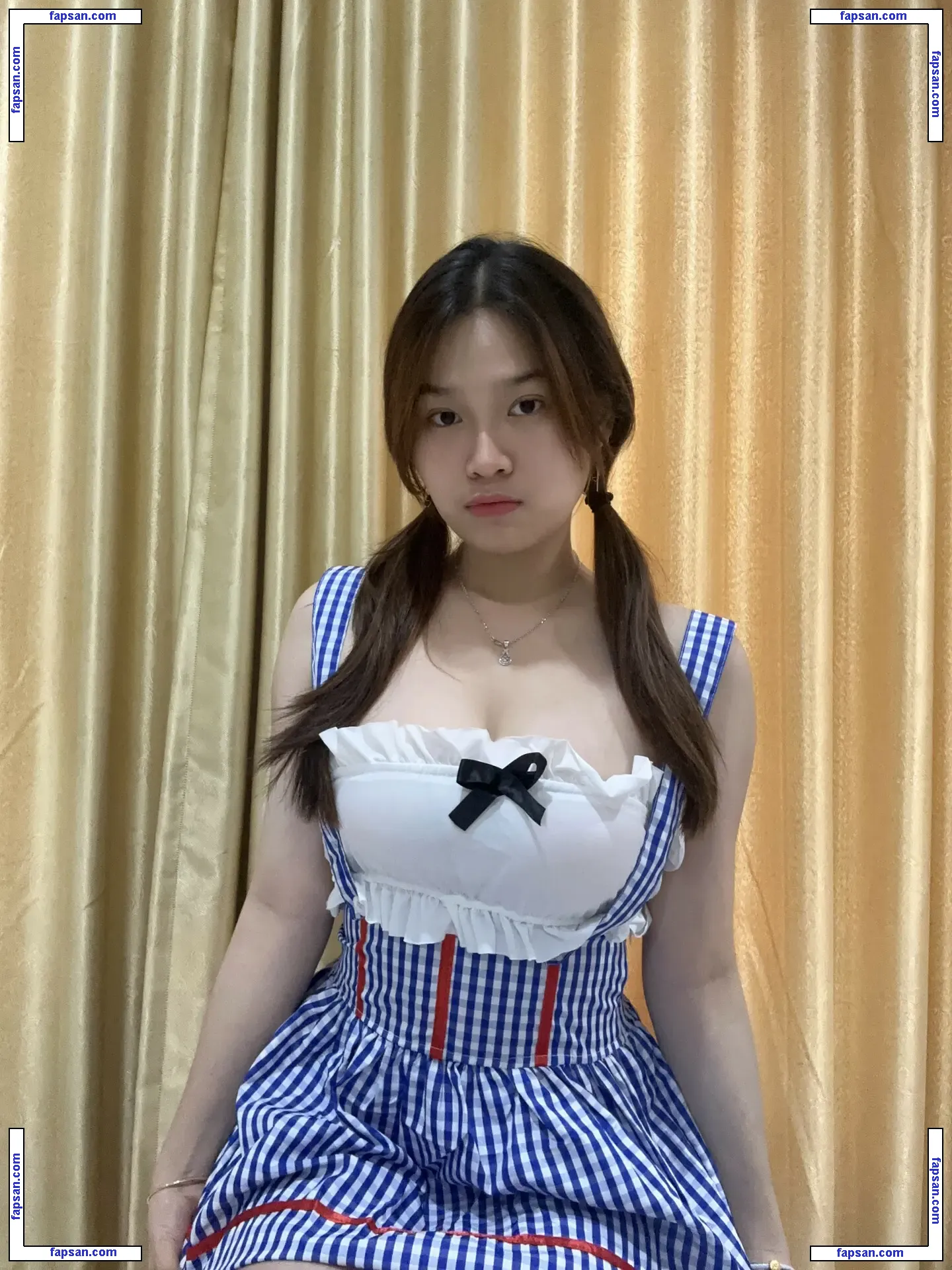 Verllyaling голая фото #0008 с Онлифанс