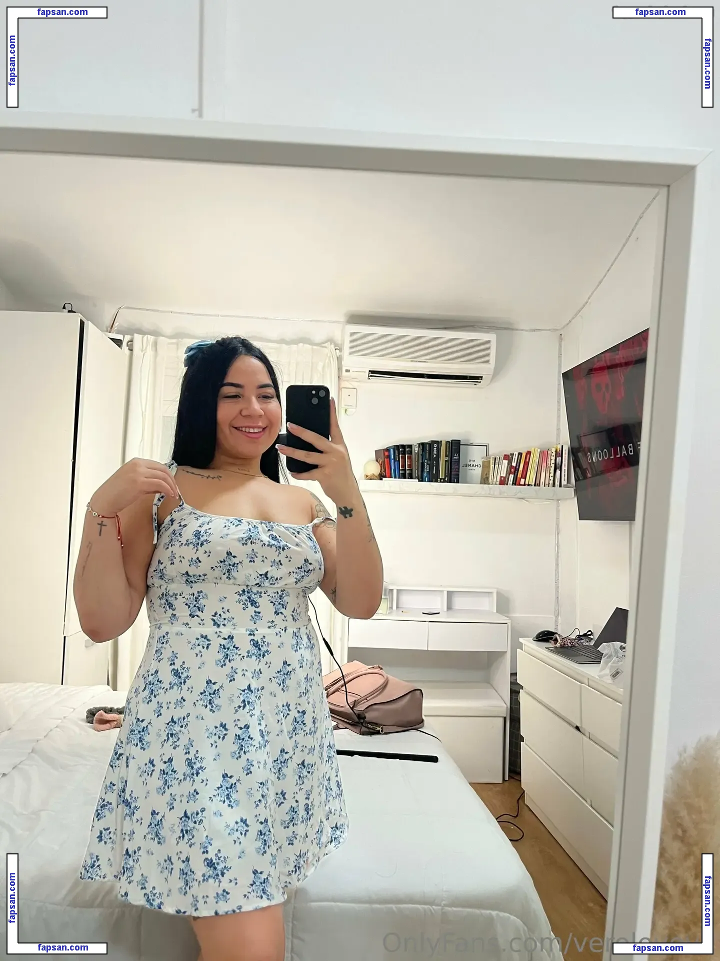 verolovev2 nude photo #0075 from OnlyFans
