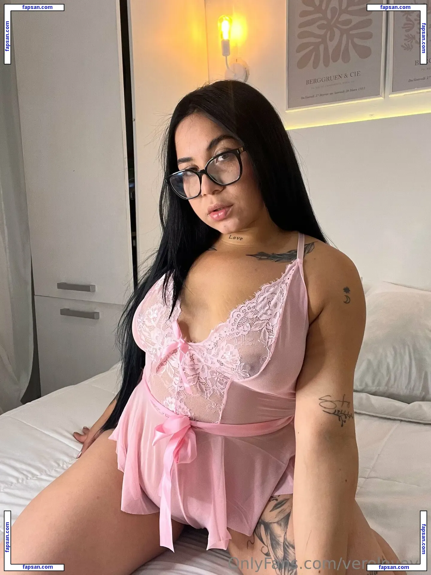 verolovev2 nude photo #0122 from OnlyFans