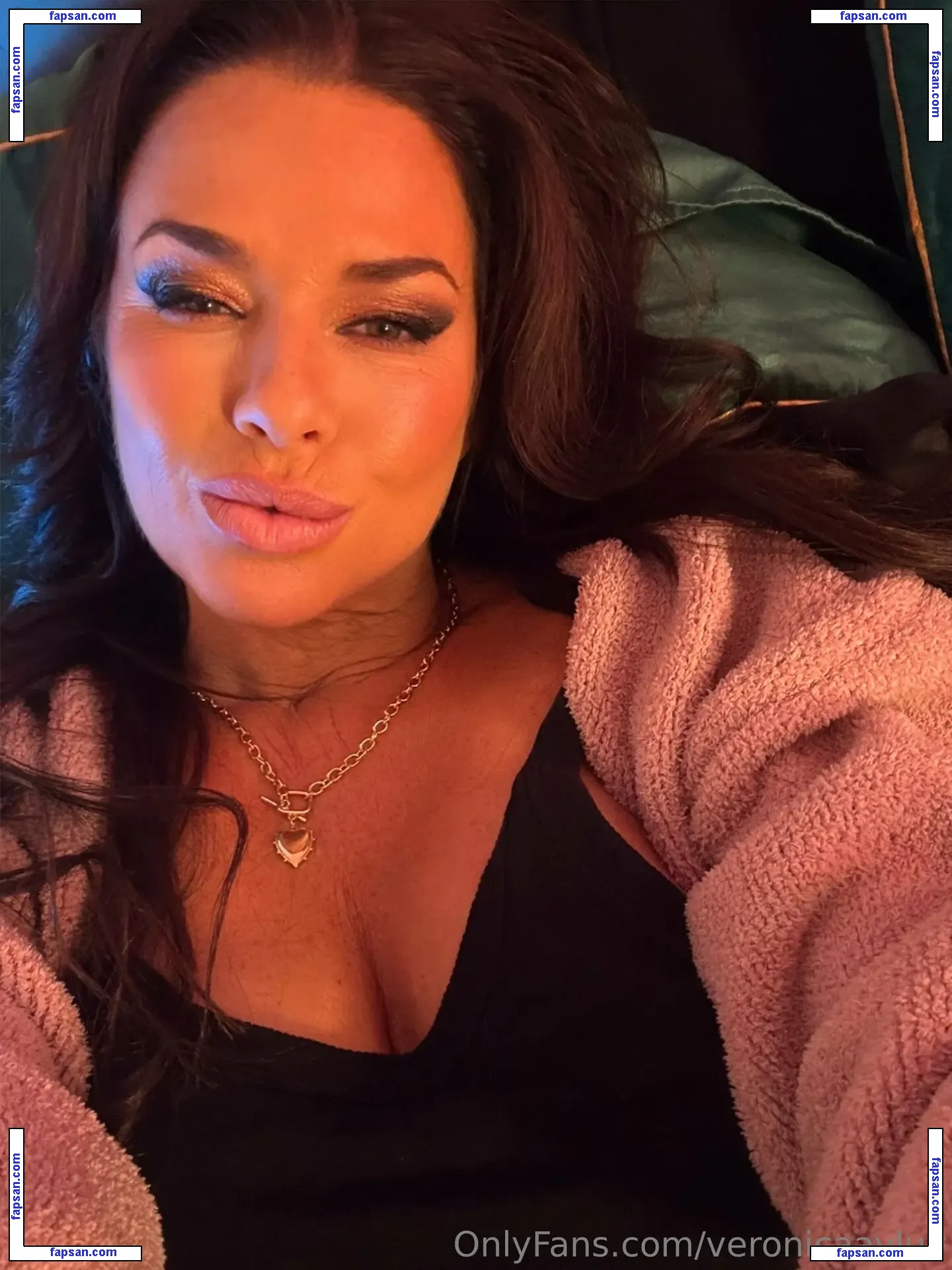 Veronica Avluv голая фото #0162 с Онлифанс