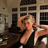 Veronica Kelegian голая #0008