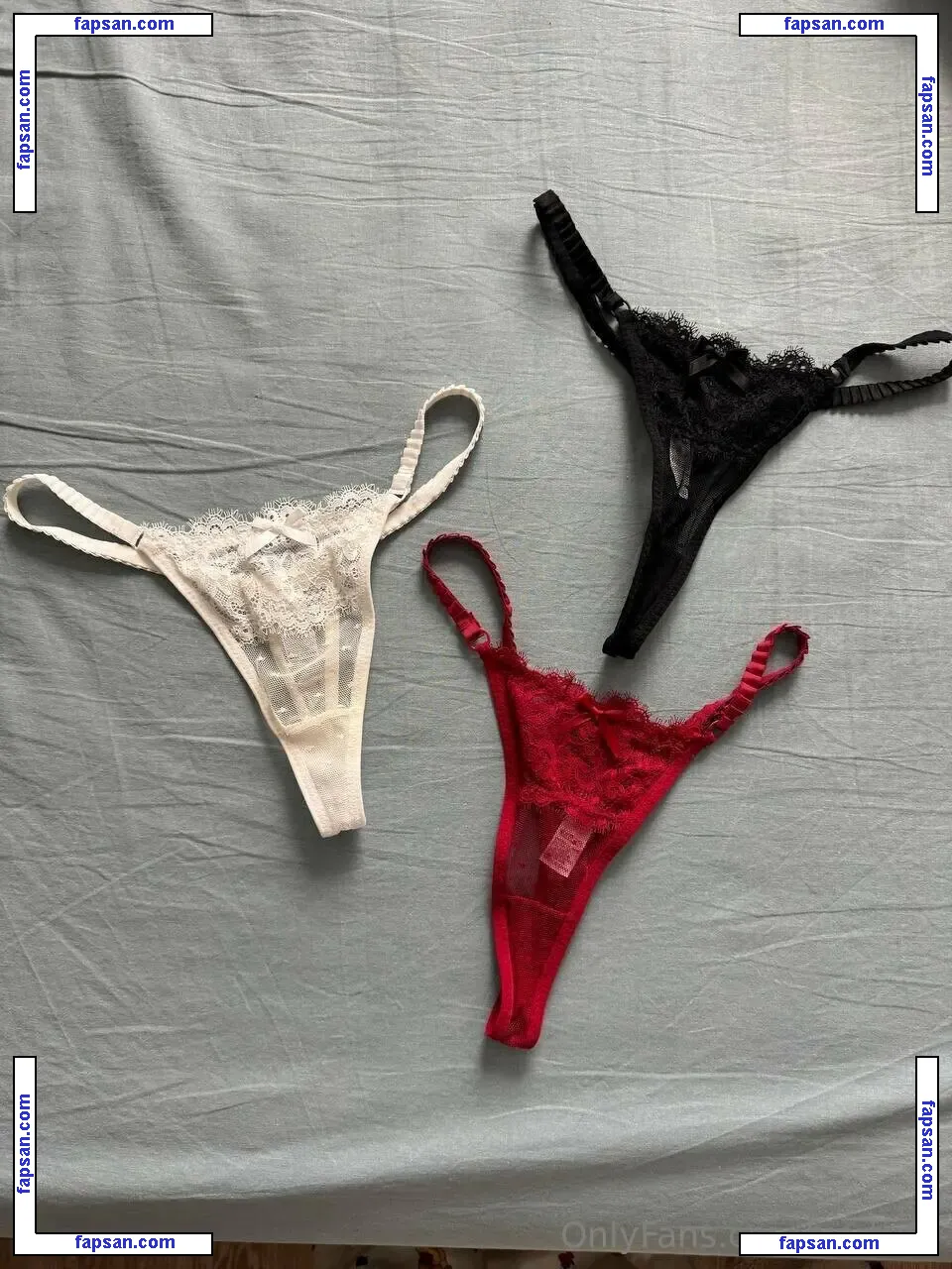 vertuta nude photo #0101 from OnlyFans