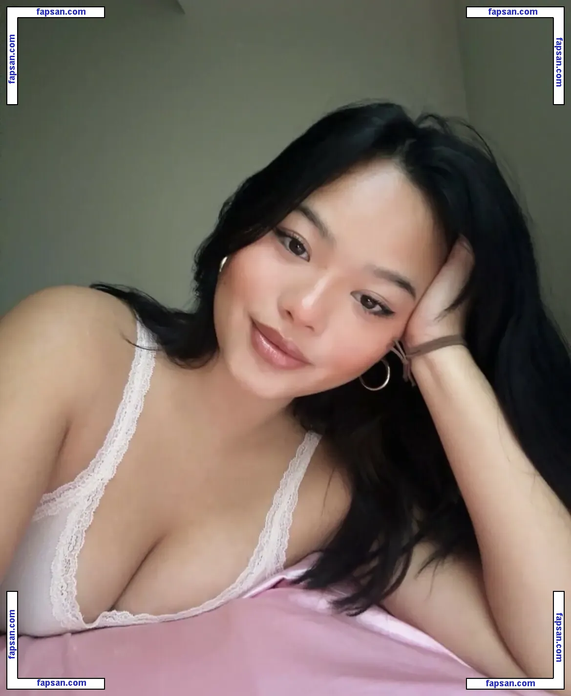 vev_keecha голая фото #0001 с Онлифанс