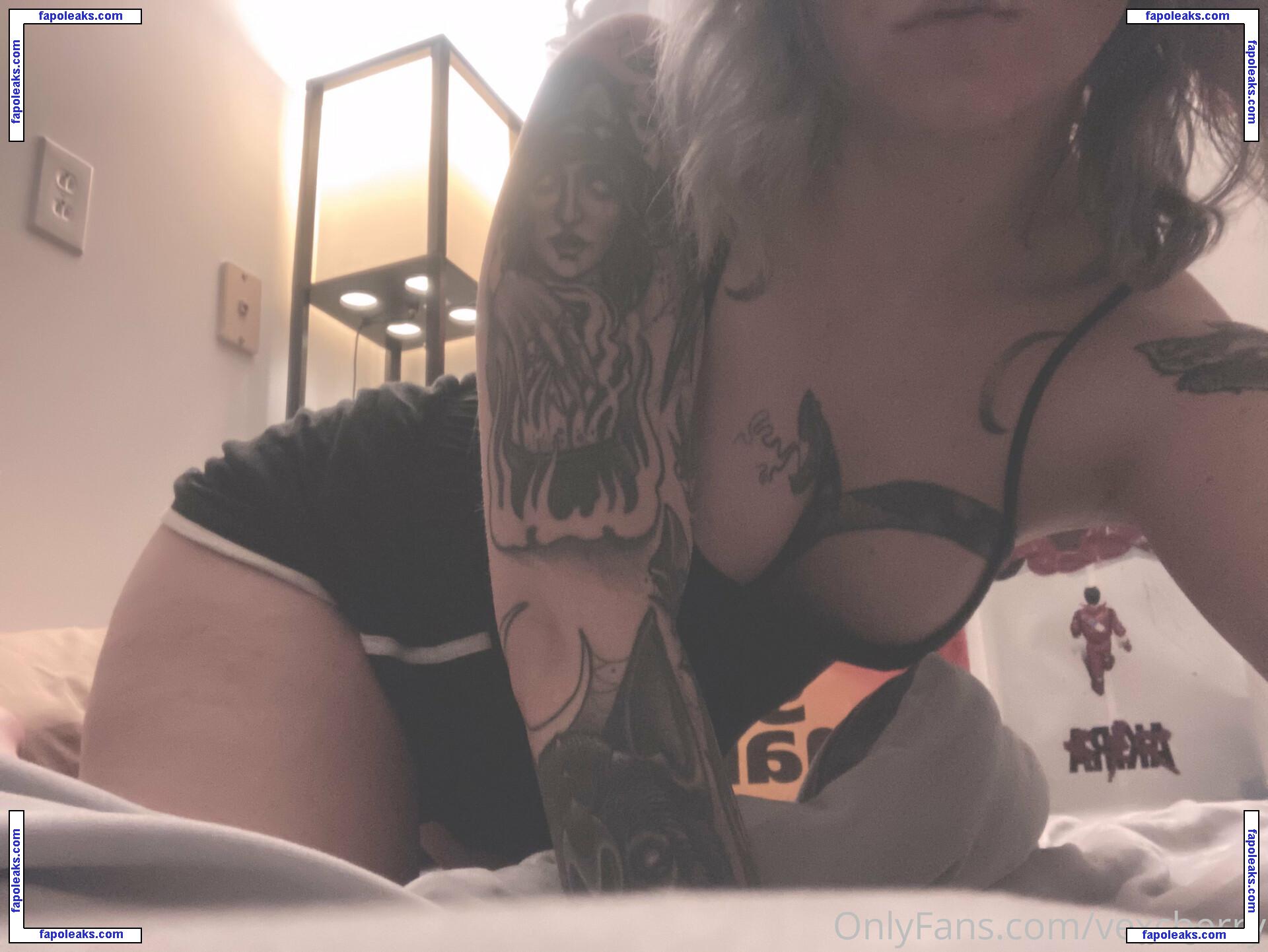 vexcherry / hannys_of_rochester nude photo #0023 from OnlyFans