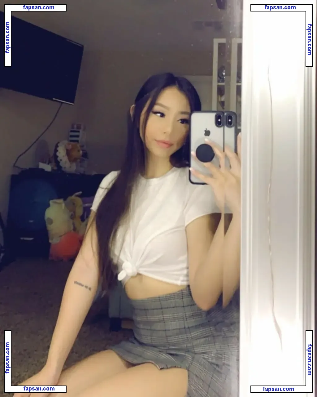 viavmber nude photo #0048 from OnlyFans