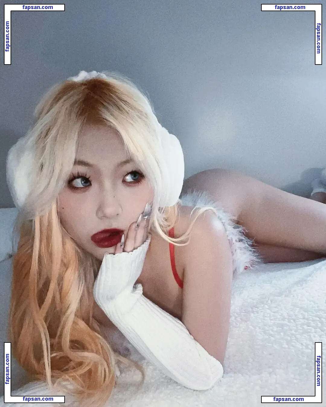 vickie_pong nude photo #0006 from OnlyFans