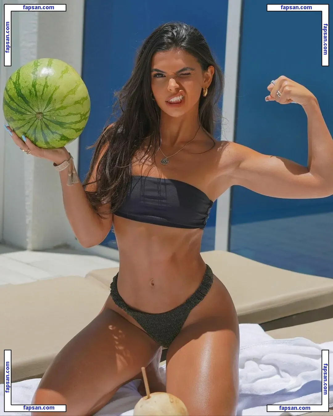 Vicky Palacio nude photo #0018 from OnlyFans