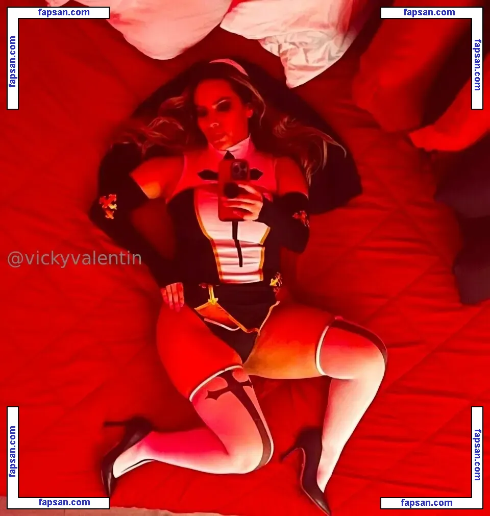 vickyvalentin nude photo #0020 from OnlyFans