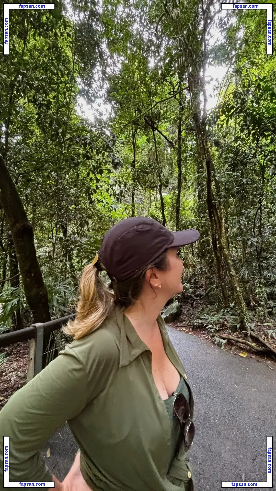 Victooria Tonanni голая фото #0029 с Онлифанс