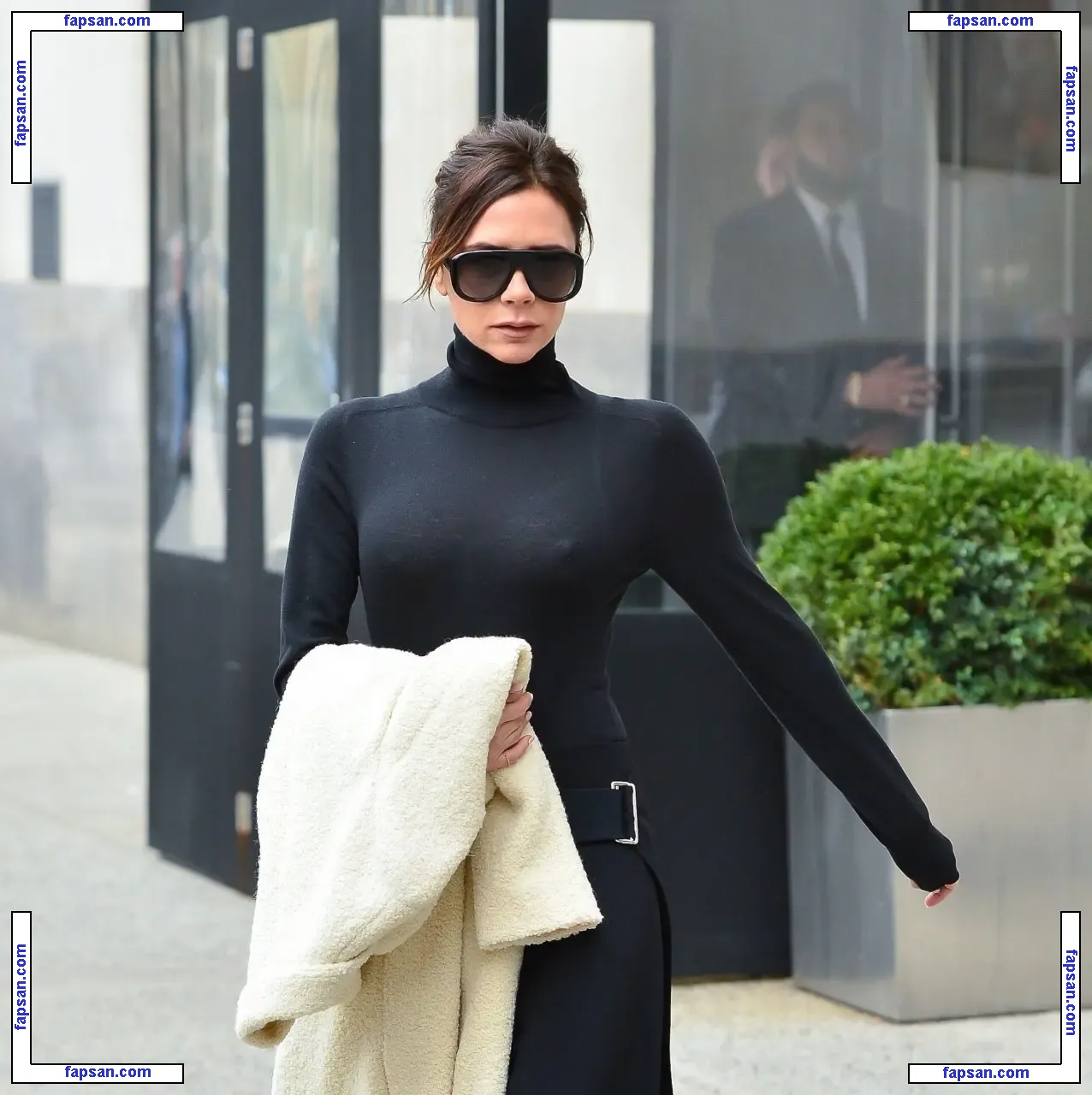 Victoria Beckham голая фото #0029 с Онлифанс