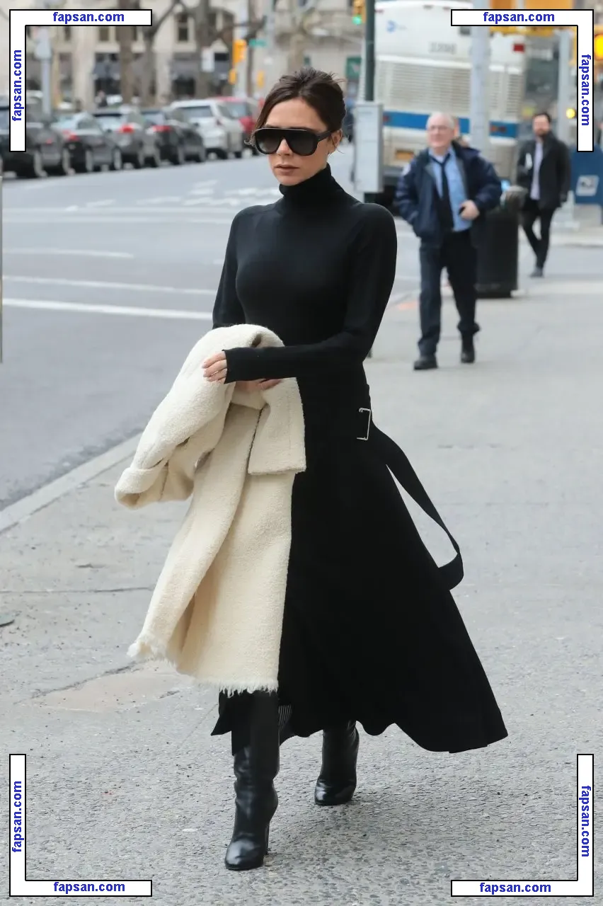 Victoria Beckham голая фото #0043 с Онлифанс