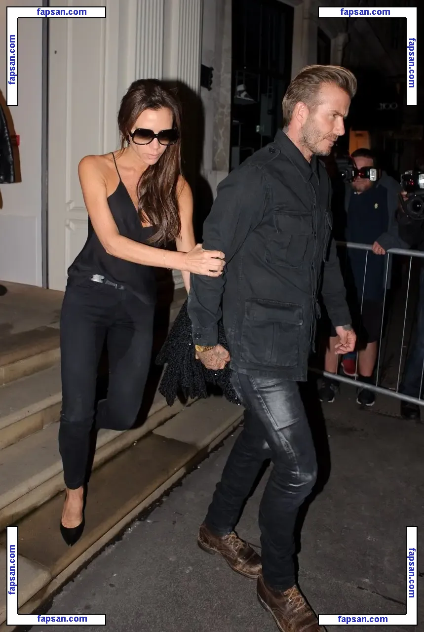 Victoria Beckham голая фото #0083 с Онлифанс