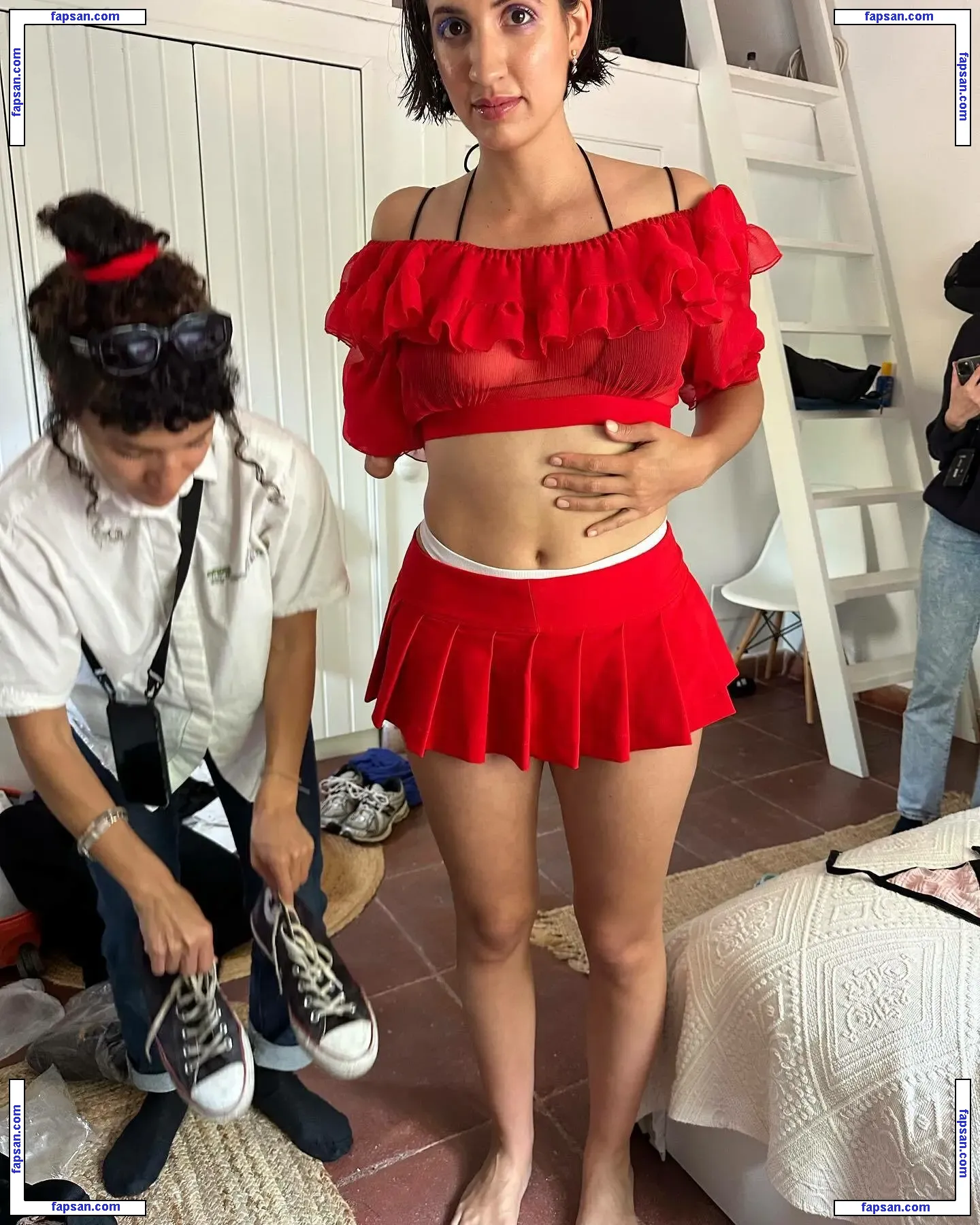 Victoria Canal nude photo #0010 from OnlyFans