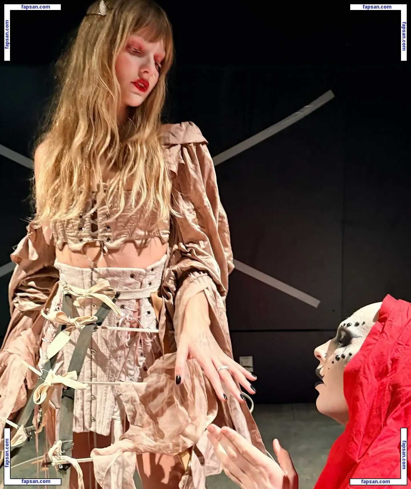 Victoria De Angelis nude photo #0784 from OnlyFans