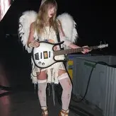 Victoria De Angelis nude #0792