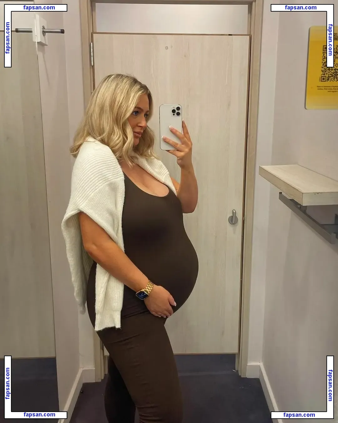 Victoria Hearn nude photo #0001 from OnlyFans