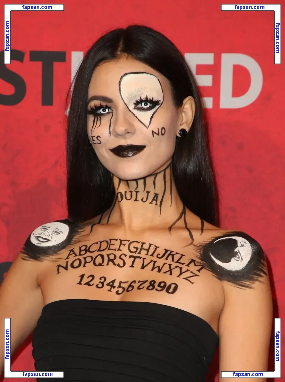 Victoria Justice nude photo #0364 from OnlyFans