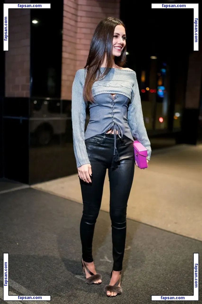 Victoria Justice nude photo #0398 from OnlyFans