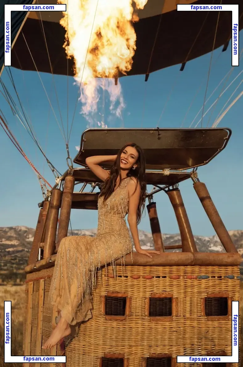 Victoria Justice nude photo #0795 from OnlyFans