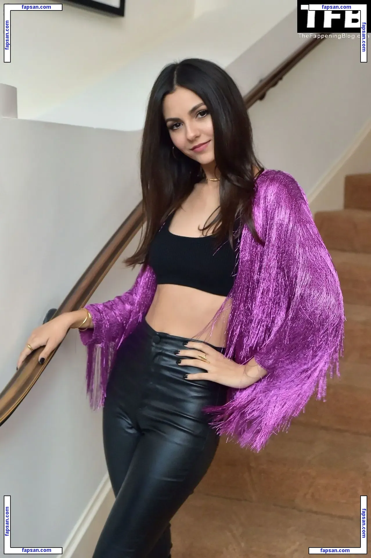 Victoria Justice голая фото #1364 с Онлифанс
