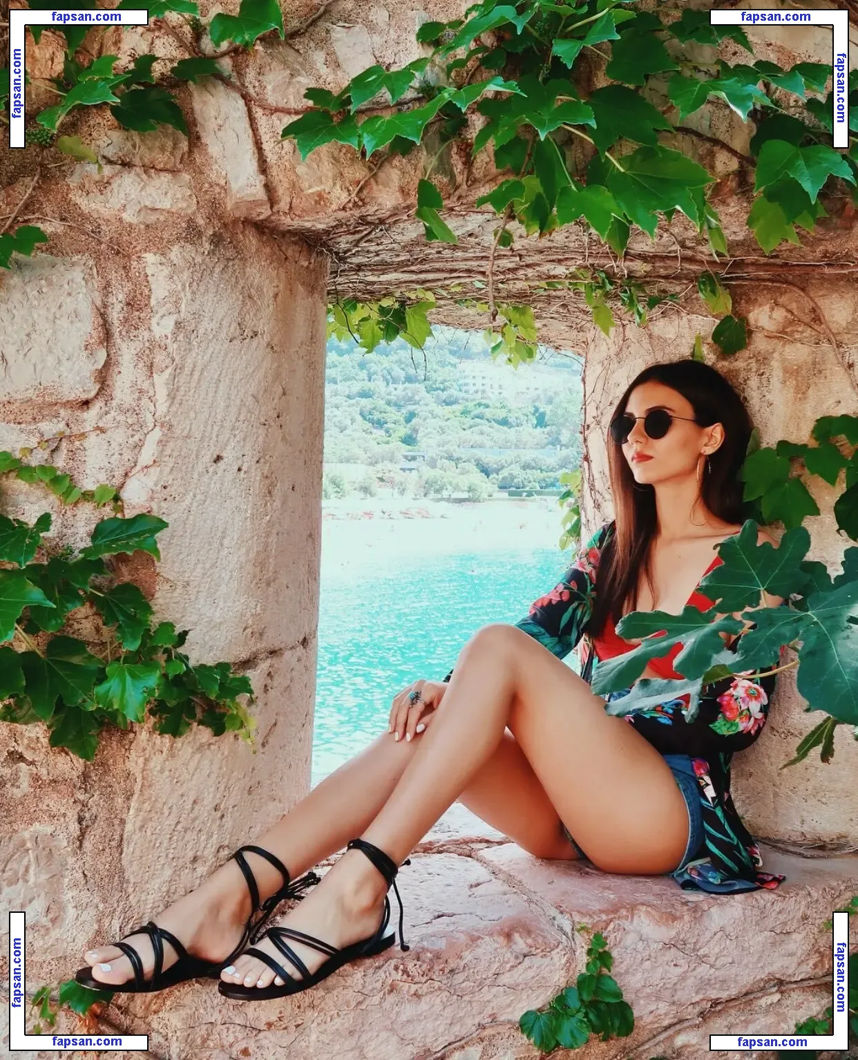 Victoria Justice nude photo #1640 from OnlyFans
