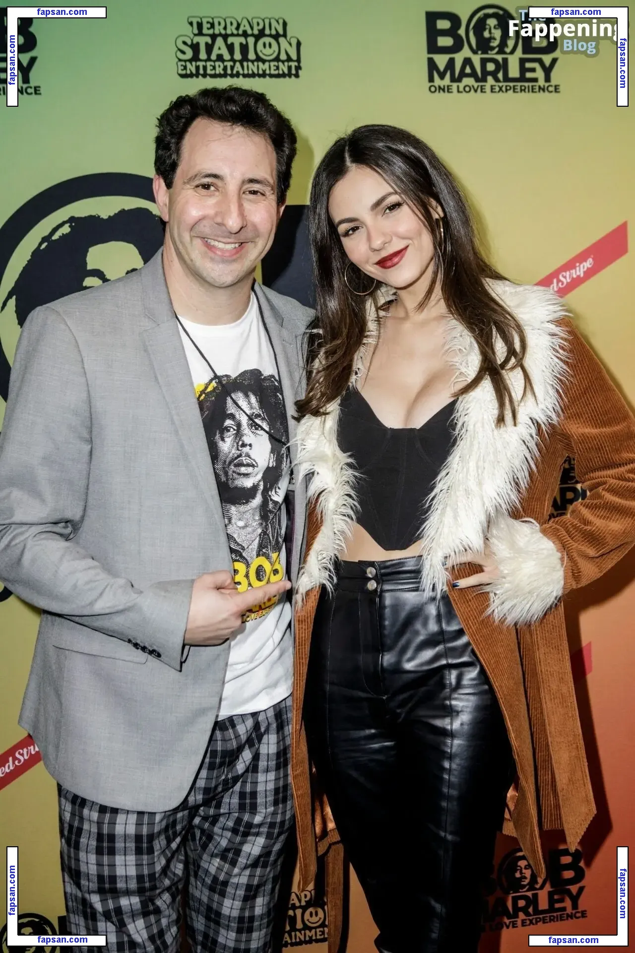 Victoria Justice голая фото #1707 с Онлифанс