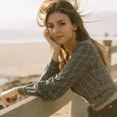 Victoria Justice голая #1073