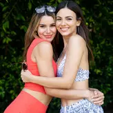 Victoria Justice голая #1313