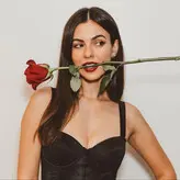 Victoria Justice голая #1673