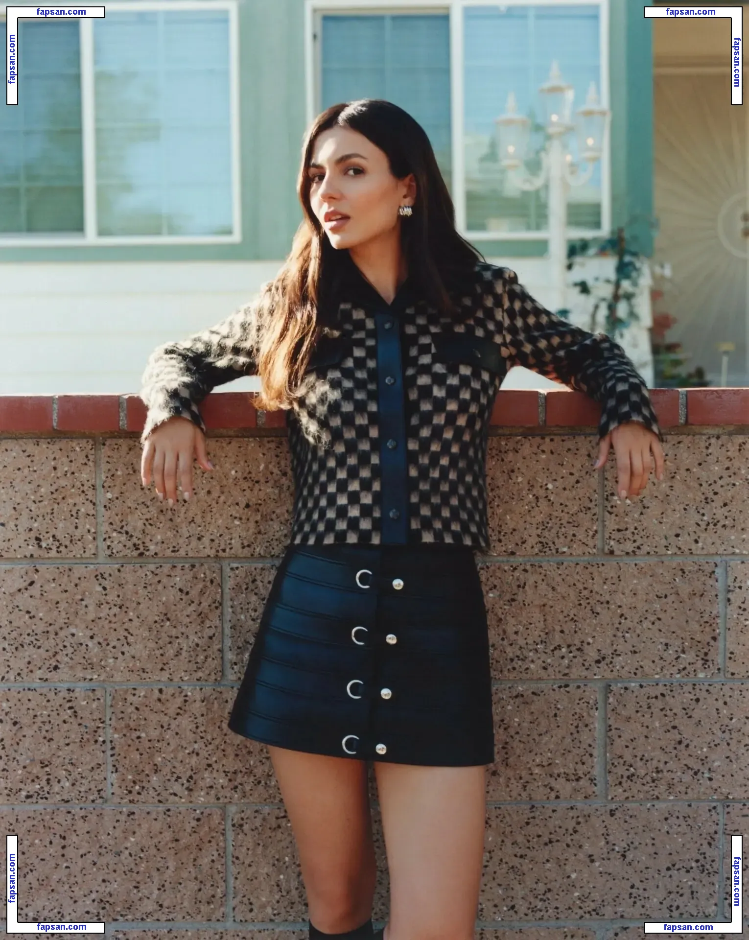 Victoria Justice nude photo #3676 from OnlyFans