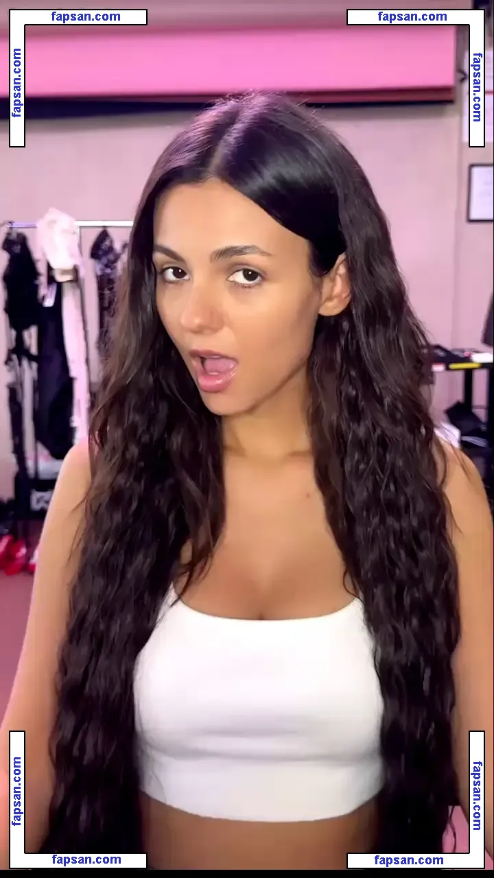 Victoria Justice nude photo #3706 from OnlyFans