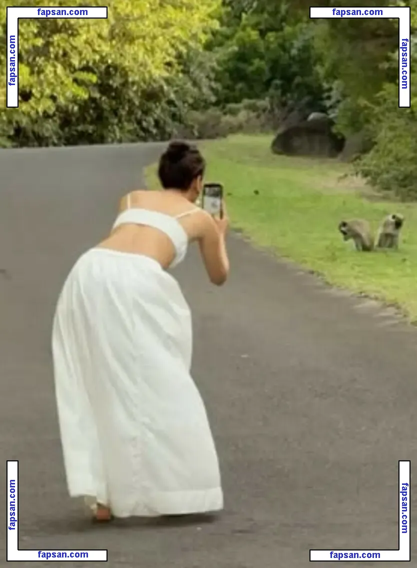 Victoria Justice nude photo #3775 from OnlyFans