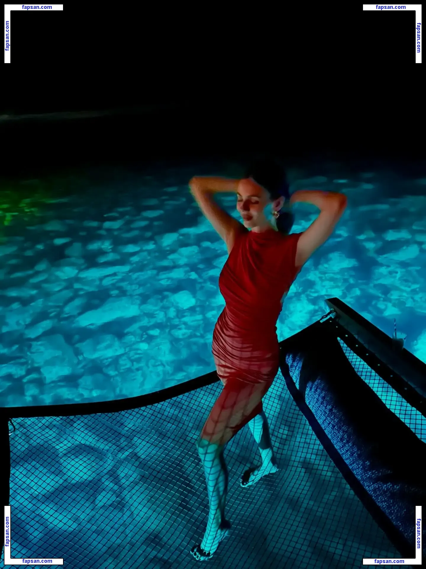 Victoria Justice nude photo #3789 from OnlyFans